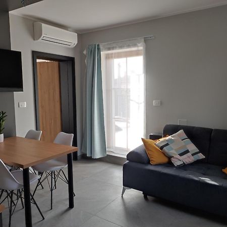 Boutique Rooms By Petric Winery Dobravlje Екстериор снимка