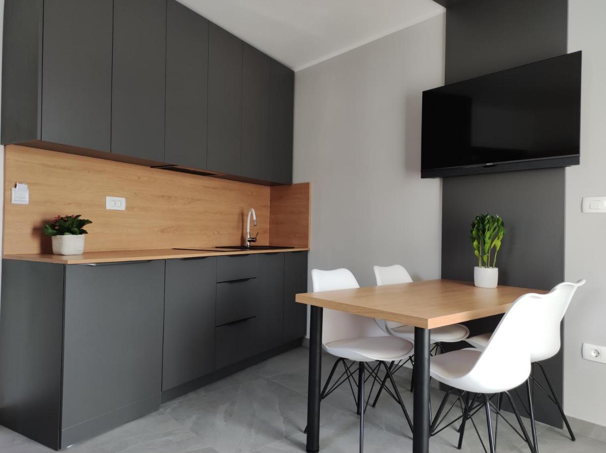 Boutique Rooms By Petric Winery Dobravlje Екстериор снимка