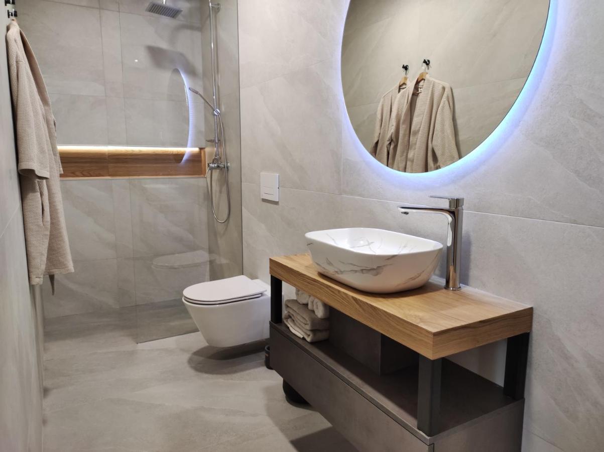 Boutique Rooms By Petric Winery Dobravlje Екстериор снимка