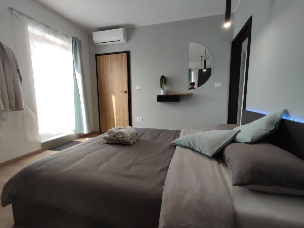 Boutique Rooms By Petric Winery Dobravlje Екстериор снимка