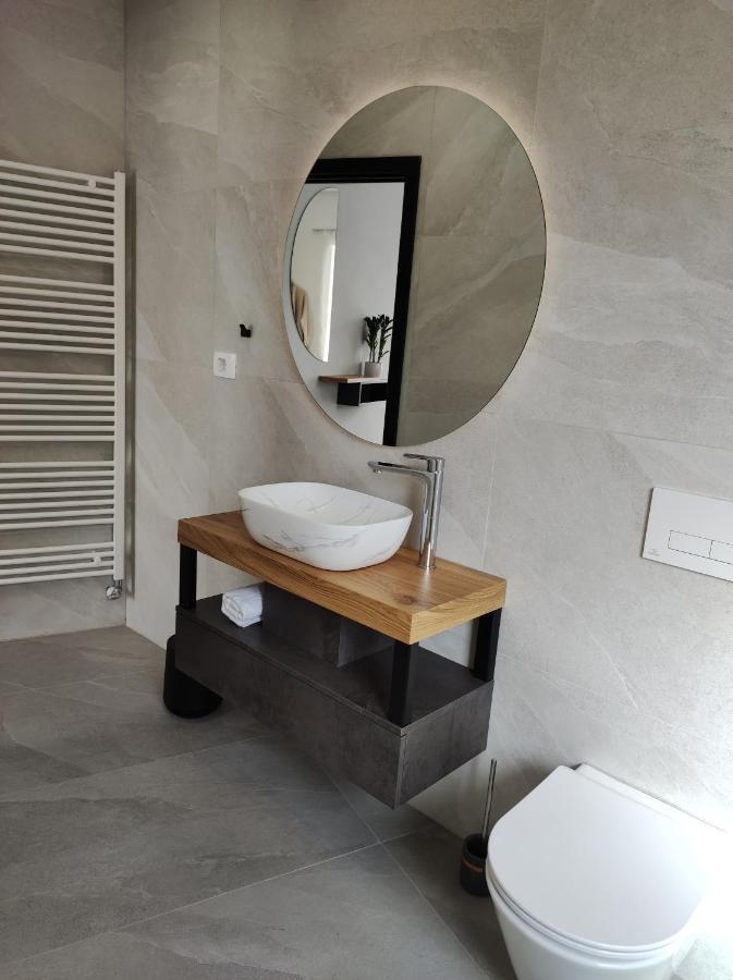 Boutique Rooms By Petric Winery Dobravlje Екстериор снимка